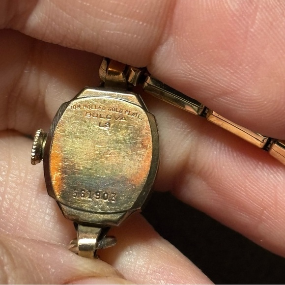 Vintage Bulova L3 Ladies Cocktail Watch Mechanical Wind 10K Gold Plated Working - Picture 6 of 8